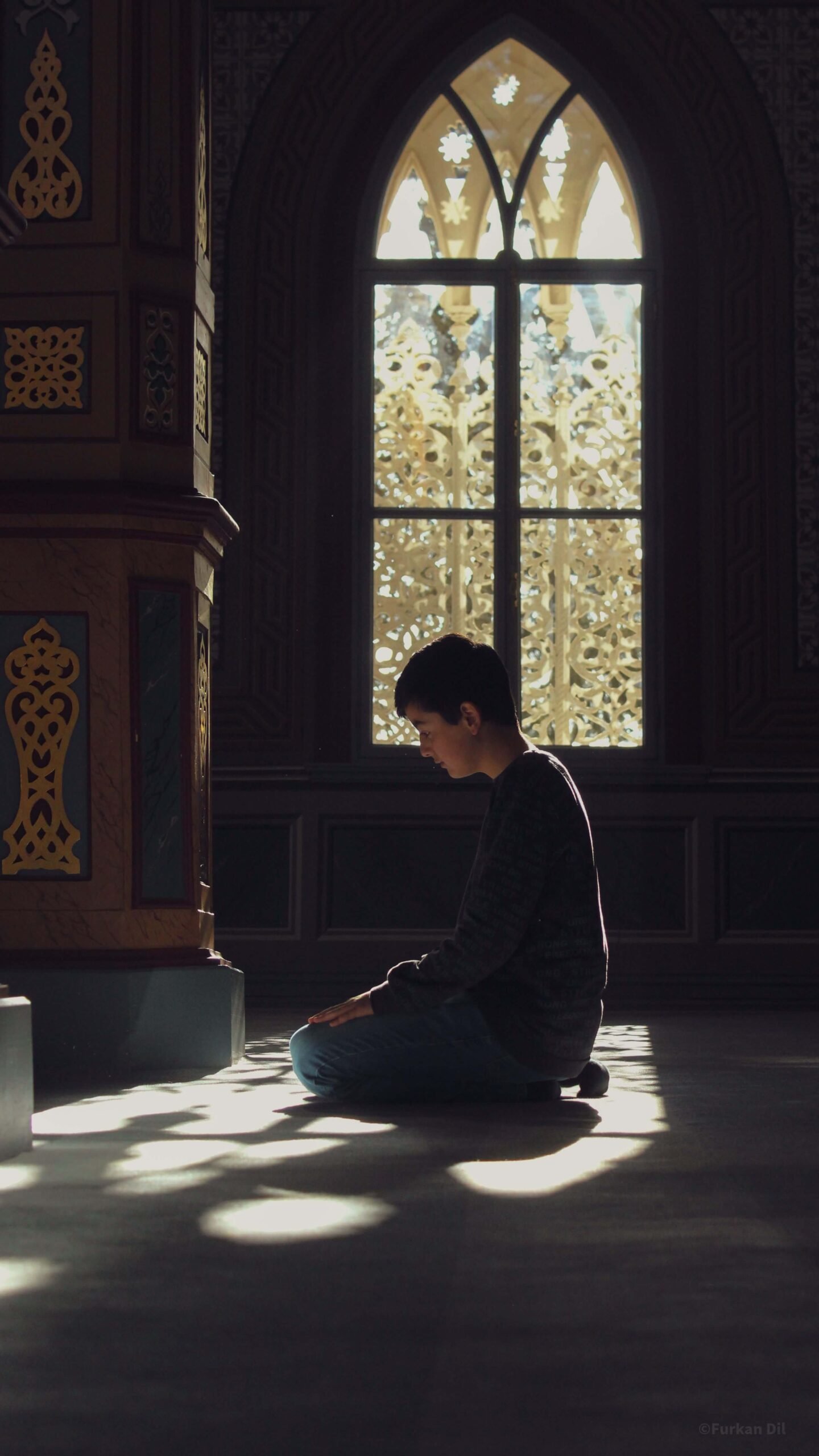 Student reading Quran